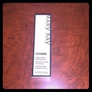 Timewise liquid foundation